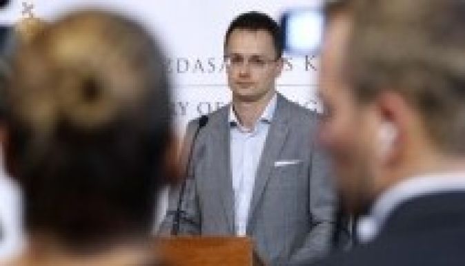 Szijjártó szerint nincsenek Amerikából kitiltott kormánytagok