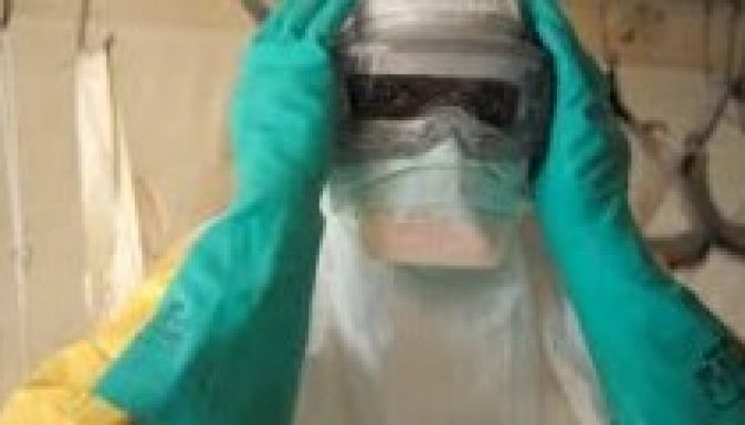 Csehországot ebolafertőzéssel zsarolják ismeretlenek