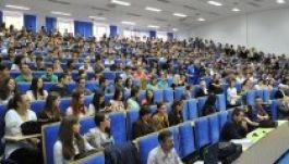 A tanügyminiszter szerint túl kevés a félmillió egyetemista