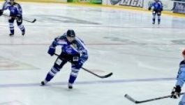 Jégkorong: a Galaci Dunărea elfáradt a végére Csíkban (FOTÓK)