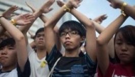 Éjfélkor lejár a hongkongi diákok ultimátuma