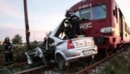 Meghalt az anyuka és a kisfia a szatmári vasúti balesetben