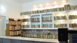 Könyvtár lett a kocsmából egy Bákó megyei faluban