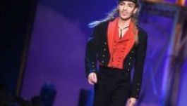John Galliano visszatér a divatvilágba