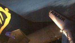 Összeakadt két gép a dublini reptéren