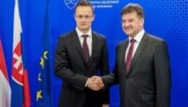 Szijjártó sikertörténetekkel oldaná meg a magyar-szlovák vitákat