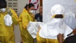 Az ebolás vidékekről érkező hajókon razziáznak az amerikaiak