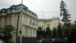 Elrendelték a bukaresti nagykövetség teljes készenlétét