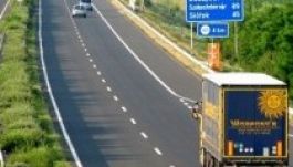 A romániaiak szidhatják leginkább a magyar útdíjat