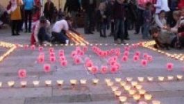 Újra kigyúlnak az együttérzés lángjai Erdélyben