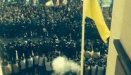 Balhé van a kijevi parlamentnél