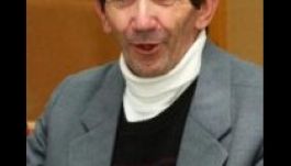 KISEBBSÉGBEN: Ezüst hídon – mindkét irányban