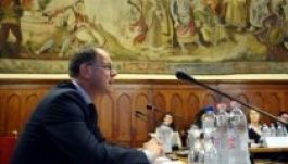 A biztosjelölt Navracsics „mélyen hisz” az európai integrációban