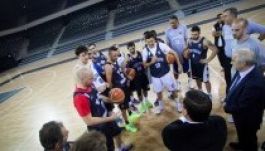 Próbaedzést tartottak a kolozsvári kosarasok az új csarnokban