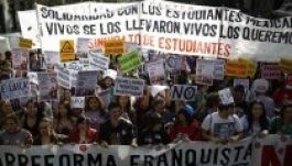 Spanyol diákok tízezrei tüntettek a „közoktatás védelmében”