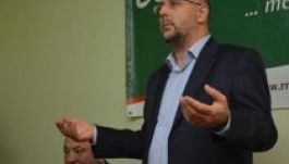 Kelemen: új társadalmi szerződés kell öt fontos területen