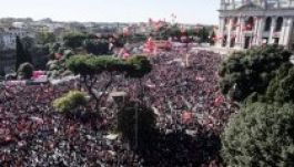 Százezrek tüntettek a munkareform ellen Rómában (GALÉRIA)