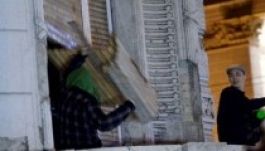 A Fidesz-székház ostromával ért véget a tüntetés