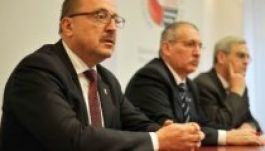 Nem áll ki „stratégiai szövetségese” mellett a Fidesz