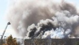 Repülőgép csapódott egy épületbe Kansasban