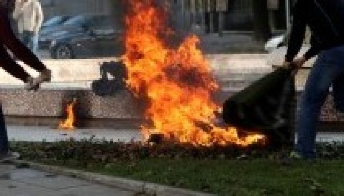 Terjed az önégetés Kelet-Európában is