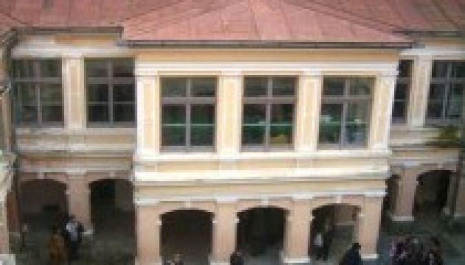 Megnyitotta kapuit a marosvécsi Kemény-kastély