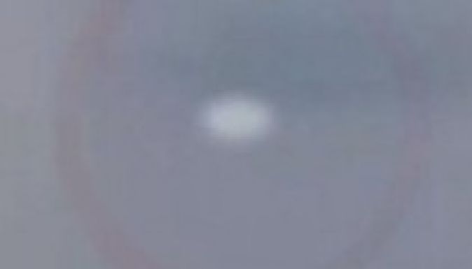 UFO-nak vélt tárgyat filmeztek Irán felett (VIDEÓ)