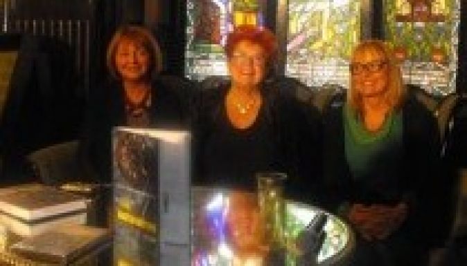 Könyv született a 45 éves magyar adásról