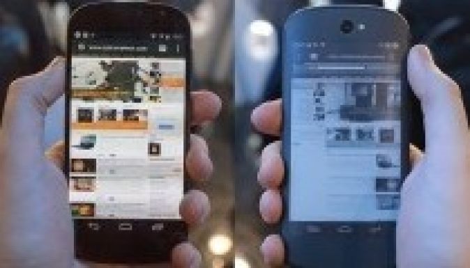 Hamarosan itt a két képernyős okostelefon (VIDEÓ)