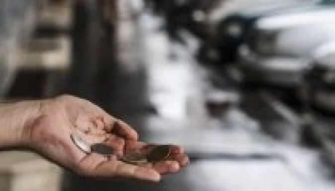 Sepsiszentgyörgyön tehetetlenek a koldusokkal szemben