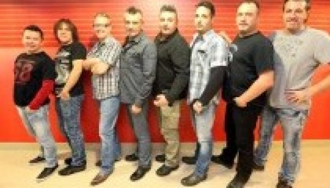 Morbidnak hat az Irigy Hónaljmirigy Cipő-paródiája