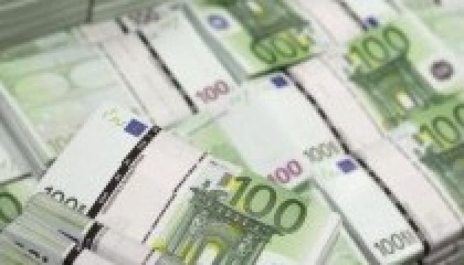 Juncker ismertette 315 milliárd eurós befektetésösztönző csomagtervét