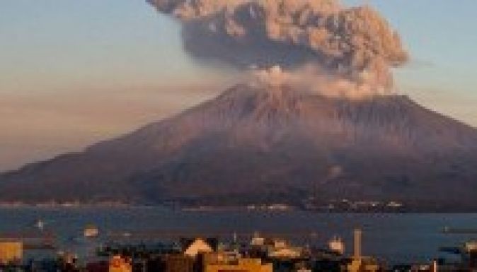 Feléledt Japán legnagyobb vulkánja