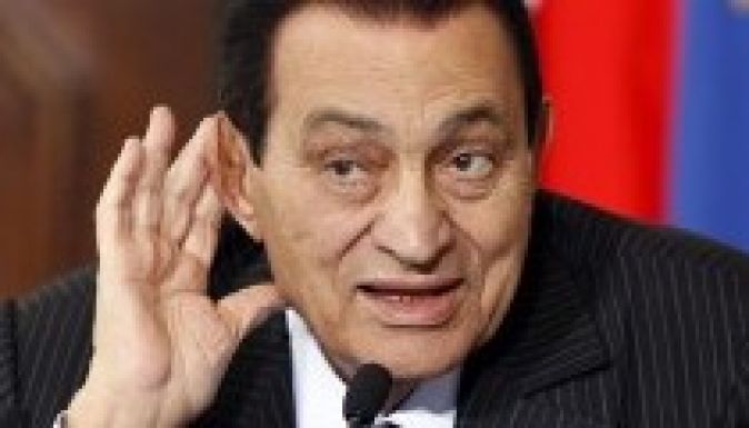 Felmentették a volt egyiptomi elnököt az „évszázad perében”