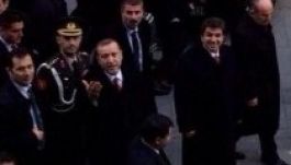 Rendőrt hívott egy tiltott helyen dohányzóra a török államfő (VIDEÓ)