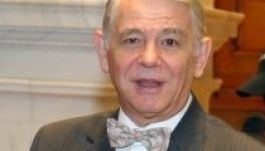 Teodor Meleșcanu is Pontát támogatja