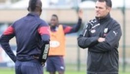 A tipikus afrikai játékos olcsó, erős és ...nem túl okos?