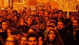 ,,Mickey Mouse” ellen tüntetett Kolozsvár (GALÉRIA)