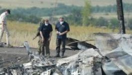 Újabb emberi maradványokra leltek az MH17 becsapódásának helyszínén