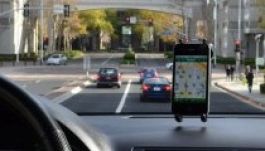 Mutatja majd a telefonunk, hol van parkolóhely