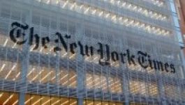 Cáfolta a NYT újságírója Kertész Imre vádjait