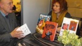 Képeslapok, barokkos próza, utazások ihlette költészet