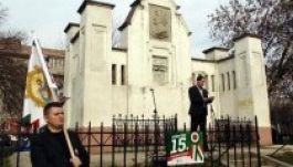 Közösségi összefogással megújulhat a szabadfalui Petőfi-emlékmű