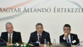 Két mondatot Klaus Johannisról is mondott Orbán Viktor a MÁÉRT-on