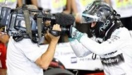 Rosberg rajtolhat az élről az Abu-dzabi Nagydíjon