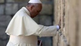 Ferenc pápa: senki se erőszakoskodjon Isten nevében