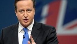 Fél év után kiteszik Angliából a munkanélküli EU-bevándorlókat?