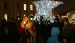 Erdélybe is üzentek a debreceni adventi ünnepségen