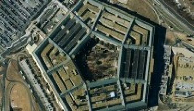 Jövő évre 585 milliárd dollárt kap az amerikai hadsereg