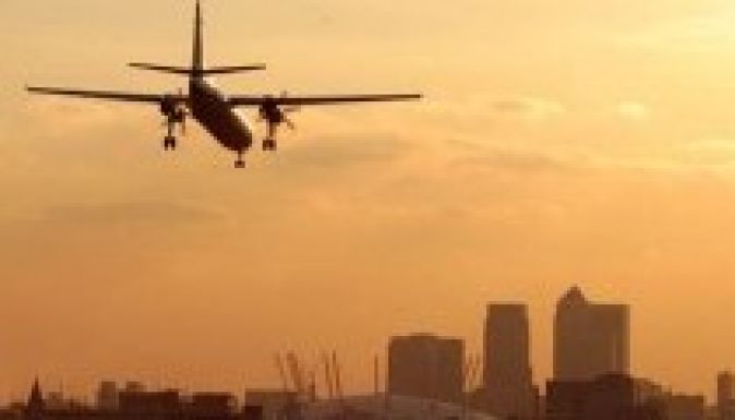 Teljes légtérzárat rendeltek el London felett